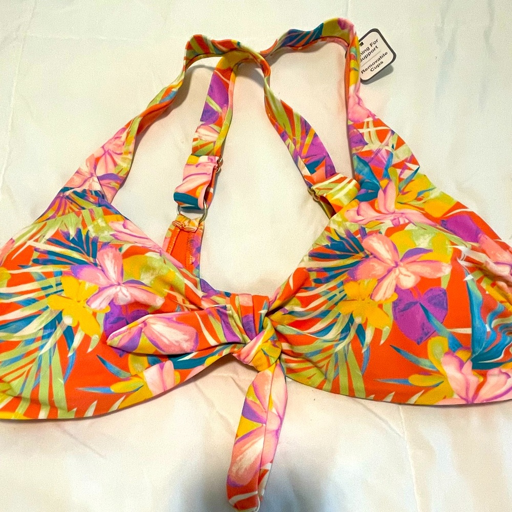 Women’s Bathing Suit Top- size 1X